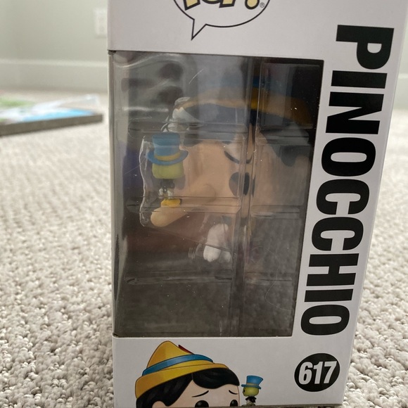 Limited edition rare Pinocchio FUnko pop - Picture 7 of 8